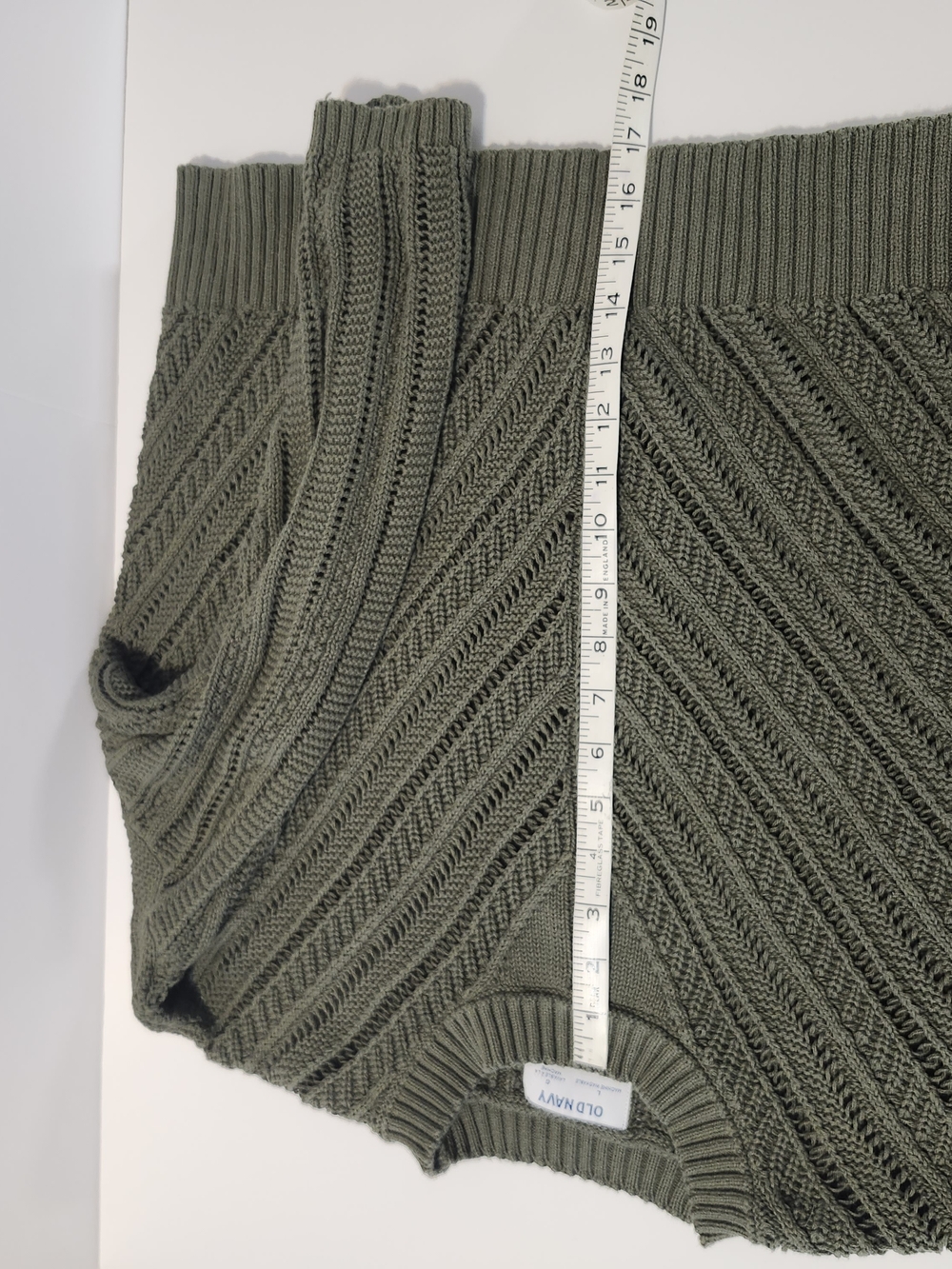 Old Navy Cropped Chevron Open-Knit Sweater In Alpine Tundra - Size Large - Picture 9 of 10